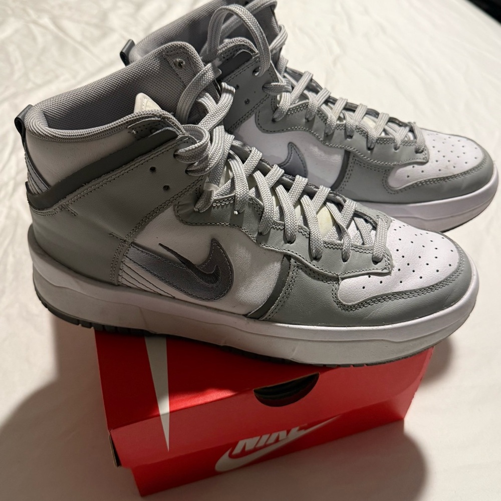 Nike Women’s White and Gray Sneakers